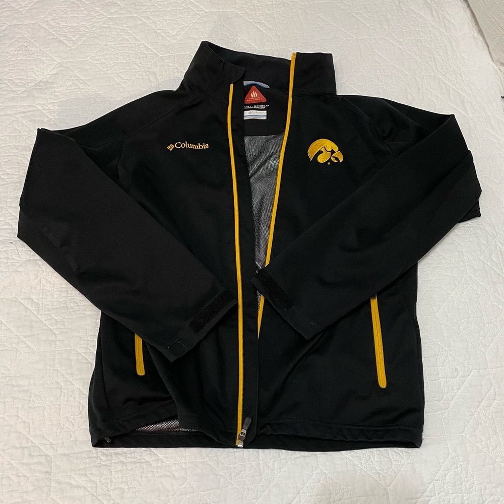 Iowa Hawkeyes Columbia Lightweight Jacket
